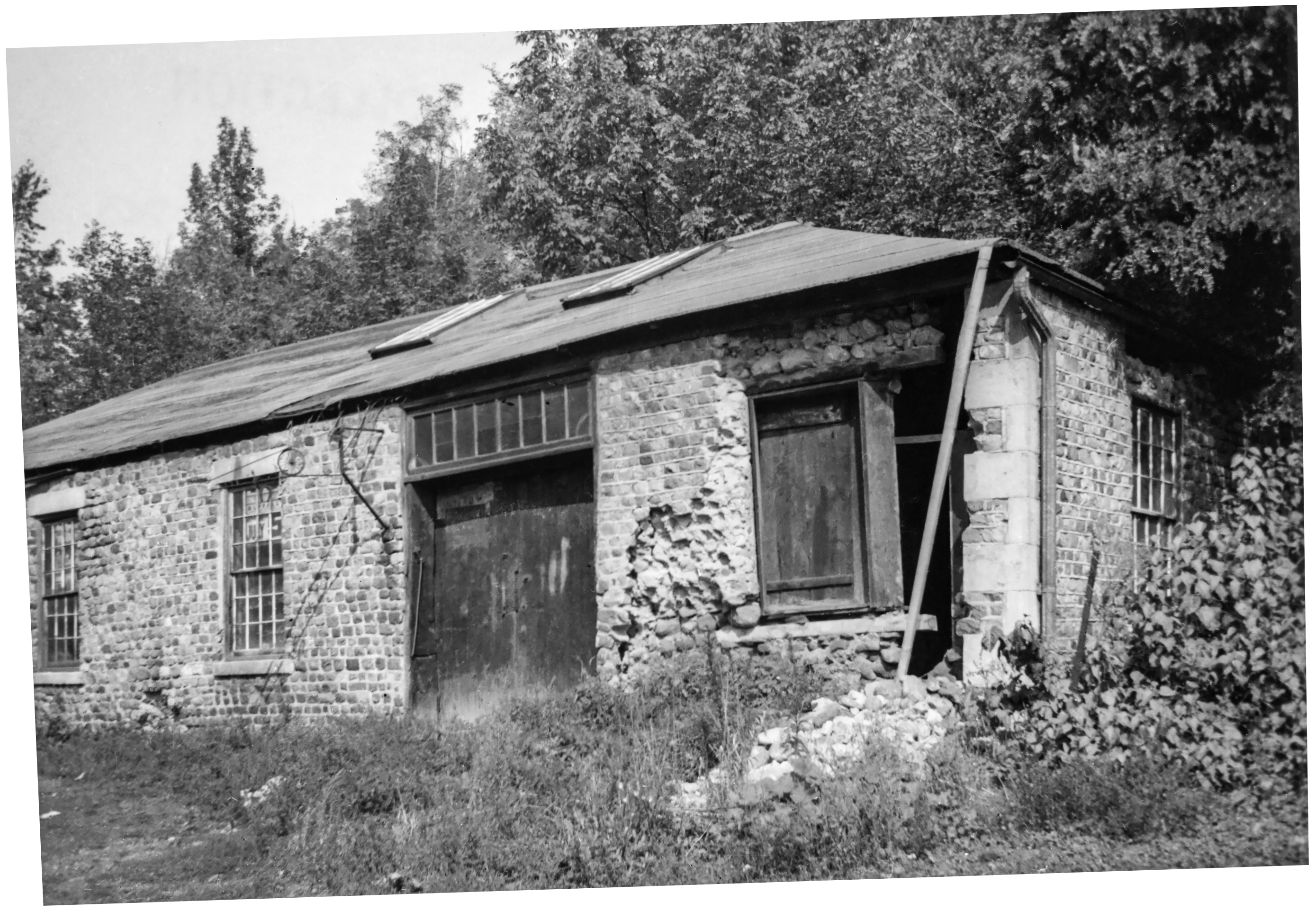 Mid-2 Blacksmith Shop 1